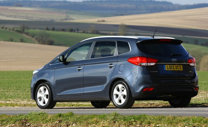 Kia Carens 1.7 CRDi ISG TX Automatic Kia Carens 1.7 CRDi ISG TX Automatic