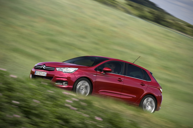 Citroën C4 1.2 e-THP CVM6 Collection Citroën C4 1.2 e-THP CVM6 Collection