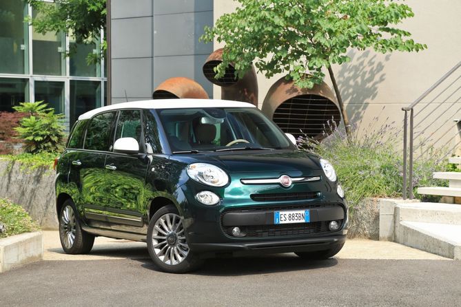 Fiat 500L Living 1.3 Multijet 16v S&S Fiat 500L Living 1.3 Multijet 16v S&S