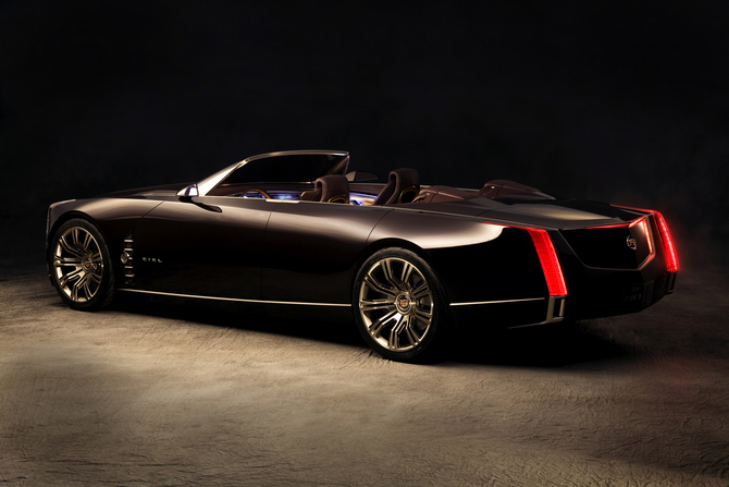 Cadillac enveils a stunner at Pebble Beach Cadillac enveils a stunner at Pebble Beach