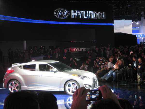 Hyundai Veloster Turbo Auto Hyundai Veloster Turbo Auto