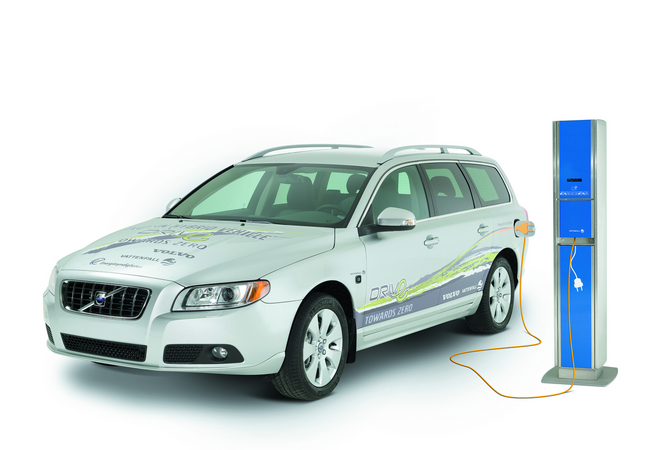 Volvo V70 Plug-In Hybrid Volvo V70 Plug-In Hybrid