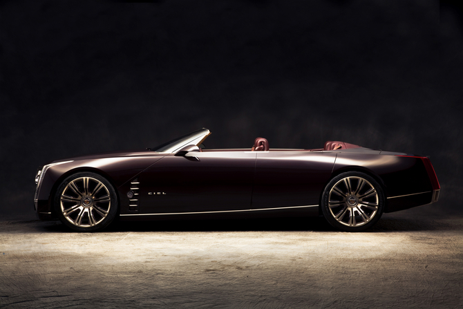 Cadillac enveils a stunner at Pebble Beach Cadillac enveils a stunner at Pebble Beach