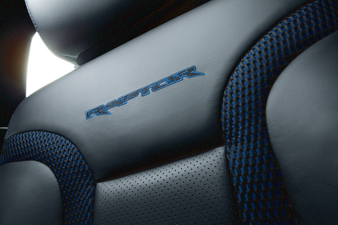 2012 Ford SVT Raptor Gets Torsen Front Differential and Optional Front-Mounted Camera 2012 Ford SVT Raptor Gets Torsen Front Differential and Optional Front-Mounted Camera