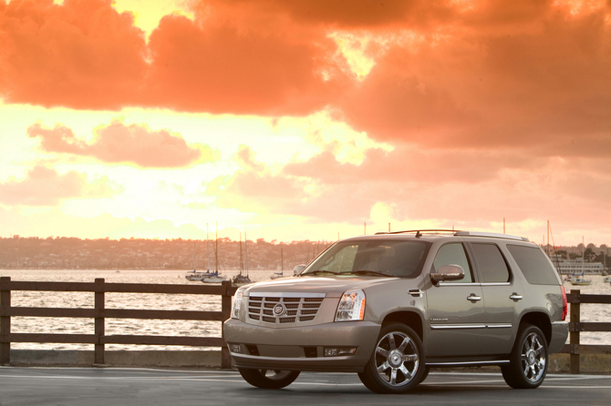 Cadillac Escalade 2WD Luxury Cadillac Escalade 2WD Luxury