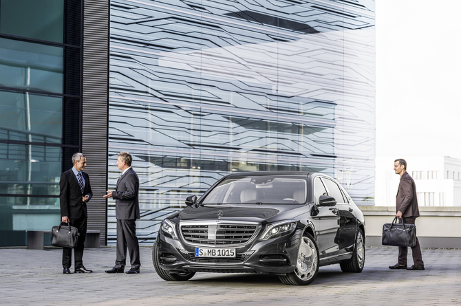 Mercedes-Benz Maybach S 500 4MATIC Mercedes-Benz Maybach S 500 4MATIC