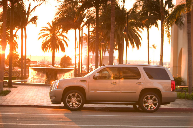 Cadillac Escalade 2WD Luxury Cadillac Escalade 2WD Luxury