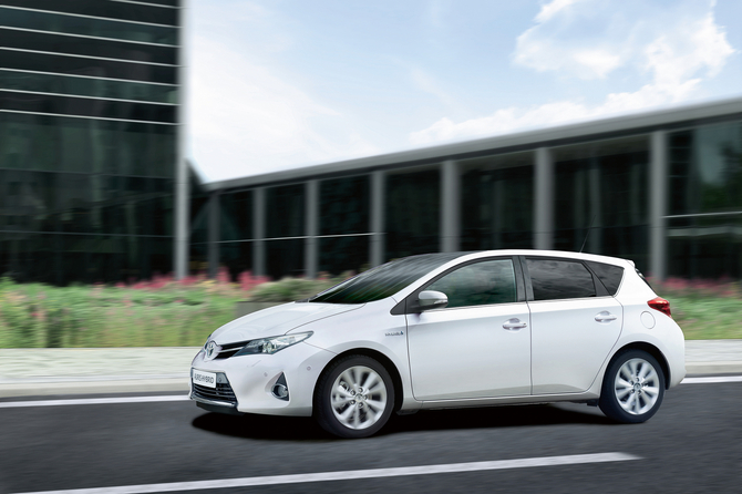 Alles neu in der Kompaktklasse von Toyota Alles neu in der Kompaktklasse von Toyota