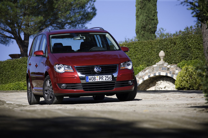 Volkswagen Touran TSI DSG Volkswagen Touran TSI DSG