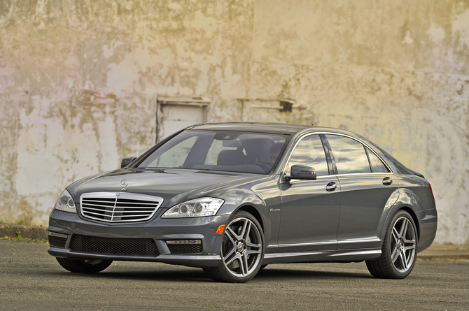 Mercedes-Benz S63 AMG Sedan Mercedes-Benz S63 AMG Sedan