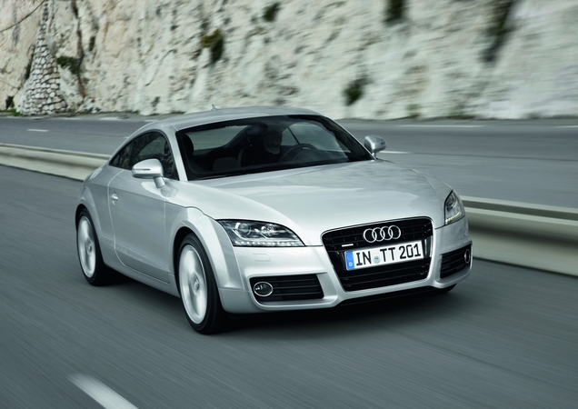 Audi TT Coupé 1.8 TFSI S tronic Audi TT Coupé 1.8 TFSI S tronic