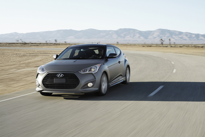 Hyundai Veloster gains speed with turbo version Hyundai Veloster gains speed with turbo version