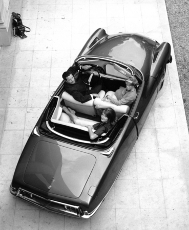 Retromobile 2013 : Citroën Expose Ses Decouvrables Et Cabriolets Retromobile 2013 : Citroën Expose Ses Decouvrables Et Cabriolets