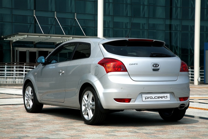 Kia pro_cee'd 1.6 Automatic Kia pro_cee'd 1.6 Automatic