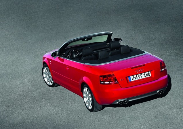 Audi S4 Cabriolet with Tiptronic Audi S4 Cabriolet with Tiptronic