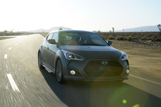 Hyundai Veloster gains speed with turbo version Hyundai Veloster gains speed with turbo version