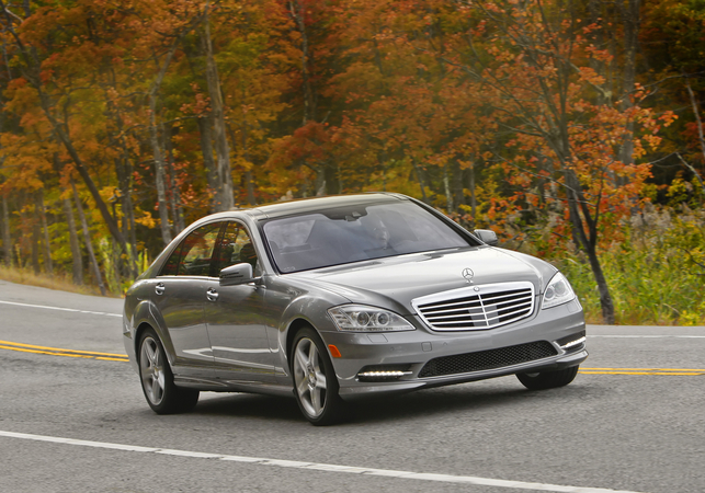 Mercedes-Benz S550 4MATIC Mercedes-Benz S550 4MATIC