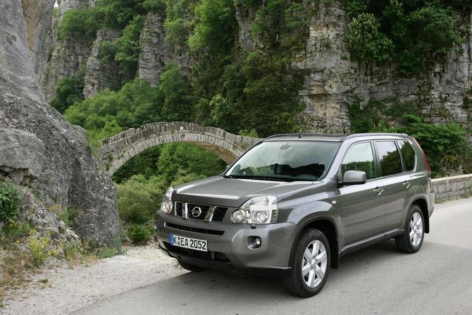 Nissan X-Trail 2.0 dCi 150cv SE + TE + Navi Nissan X-Trail 2.0 dCi 150cv SE + TE + Navi