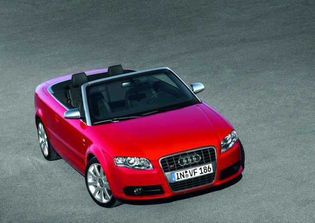 Audi S4 Cabriolet with Tiptronic Audi S4 Cabriolet with Tiptronic