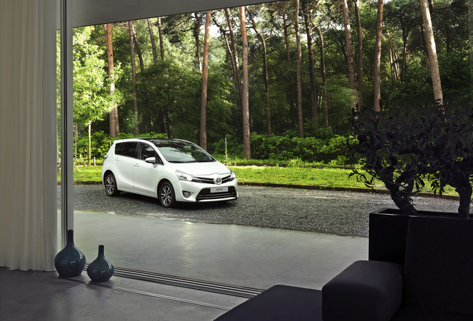 Alles neu in der Kompaktklasse von Toyota Alles neu in der Kompaktklasse von Toyota
