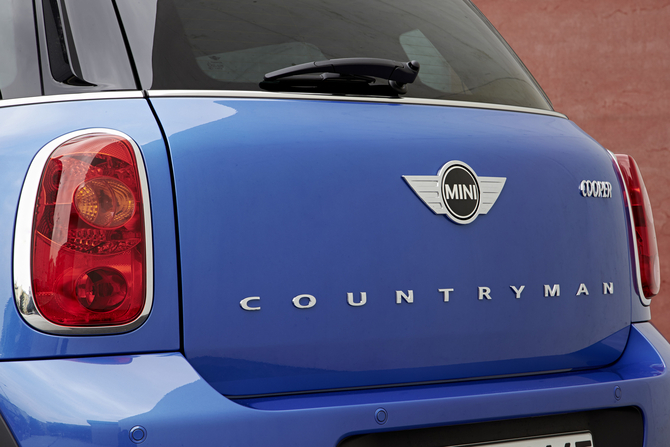 MINI (BMW) Cooper Countryman ALL4 Automatic MINI (BMW) Cooper Countryman ALL4 Automatic