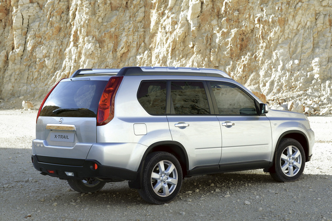Nissan X-Trail 2.0 dCi 150cv SE + TE Nissan X-Trail 2.0 dCi 150cv SE + TE