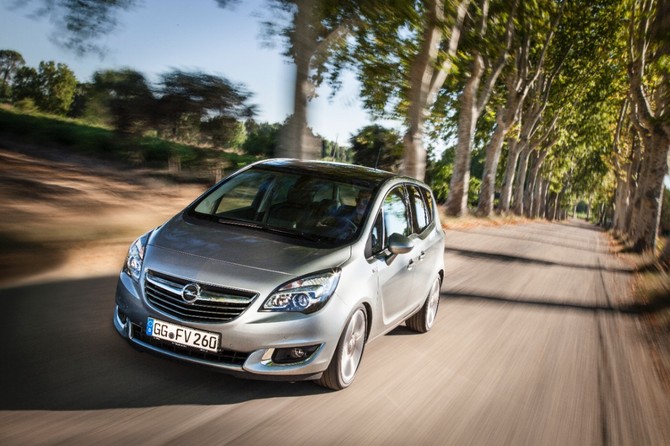 Opel Meriva Tourer 1.4 Turbo Active Select Opel Meriva Tourer 1.4 Turbo Active Select