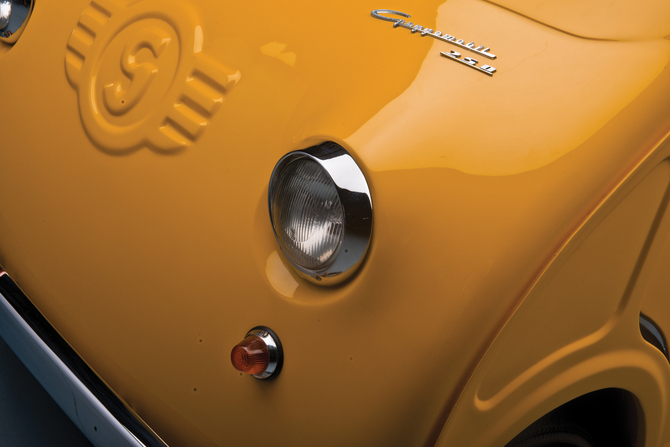 Goggomobil TL-250 Transporter Dubble Bubble Goggomobil TL-250 Transporter Dubble Bubble