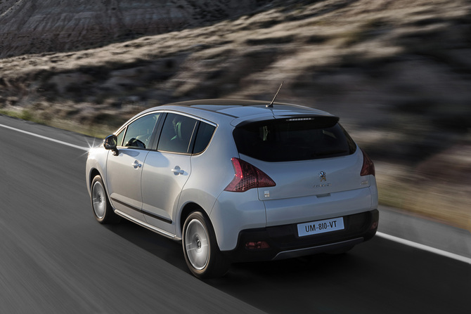 Peugeot 3008 HYbrid4 Peugeot 3008 HYbrid4
