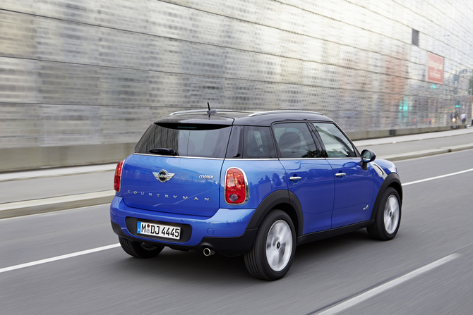MINI (BMW) Cooper Countryman ALL4 Automatic MINI (BMW) Cooper Countryman ALL4 Automatic