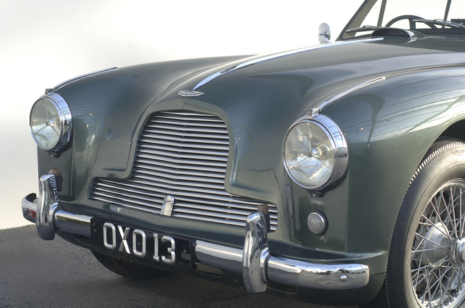 Aston Martin DB 2/4 Aston Martin DB 2/4