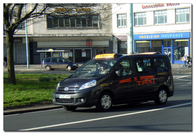 Fiat Scudo Combi Longo 9 lugares 2.0 Multijet 120cv Fiat Scudo Combi Longo 9 lugares 2.0 Multijet 120cv