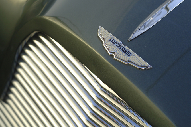 Aston Martin DB 2/4 Aston Martin DB 2/4