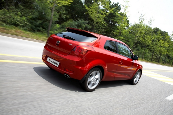 Kia pro_cee'd 1.6 CRDi 115 Kia pro_cee'd 1.6 CRDi 115