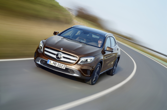 Mercedes-Benz GLA 180 Mercedes-Benz GLA 180
