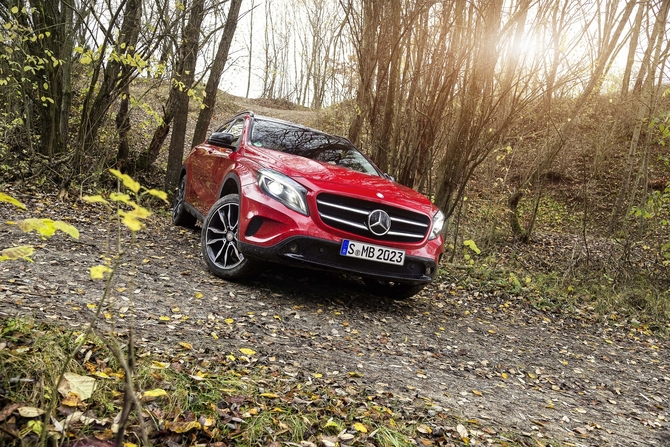 Mercedes-Benz GLA 180d Mercedes-Benz GLA 180d
