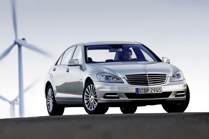 Mercedes-Benz S 250 CDI BE Auto (FL) Mercedes-Benz S 250 CDI BE Auto (FL)