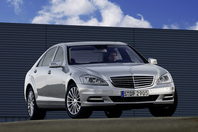 Mercedes-Benz S 250 CDI BE Auto (FL) Mercedes-Benz S 250 CDI BE Auto (FL)