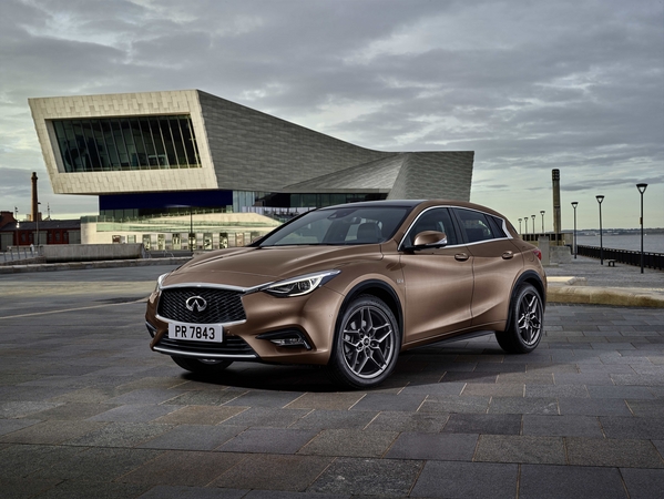 Infiniti Q30 promete dar início a uma nova categoria de veículos Infiniti Q30 promete dar início a uma nova categoria de veículos