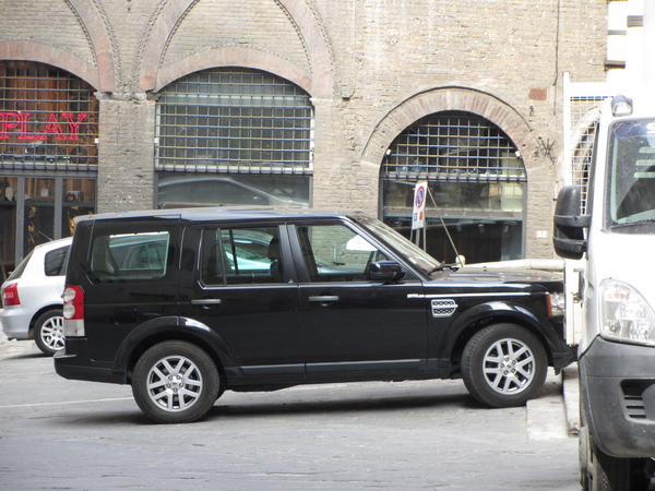 Land Rover Discovery 3.0 TDV6 SE Automatic Land Rover Discovery 3.0 TDV6 SE Automatic
