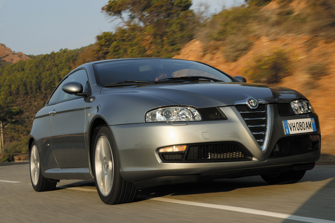 Alfa Romeo GT 1.8 Twin Spark 16V Progressive Alfa Romeo GT 1.8 Twin Spark 16V Progressive