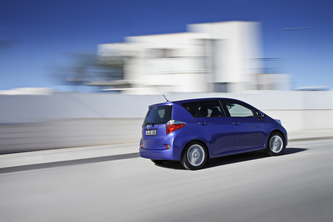 Toyota Verso-S 1.3 Dual VVT-i Exclusive Toyota Verso-S 1.3 Dual VVT-i Exclusive