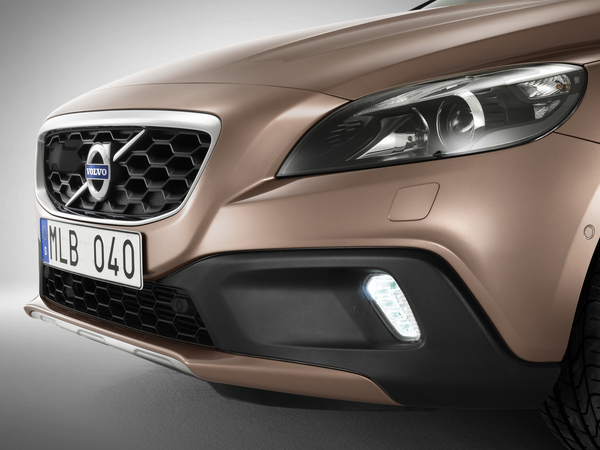 Volvo V40 Cross Country premiers in Paris Volvo V40 Cross Country premiers in Paris