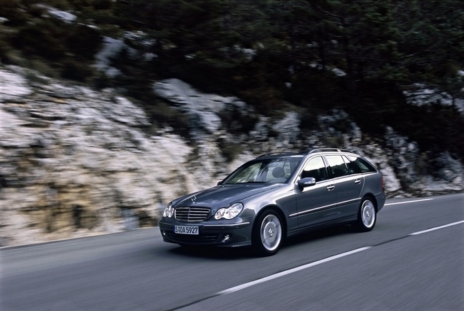 Mercedes-Benz C 200 Kompressor Automatic Mercedes-Benz C 200 Kompressor Automatic