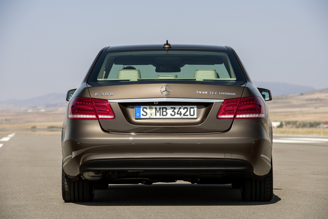 Mercedes-Benz E-Class Gen.5 Mercedes-Benz E-Class Gen.5