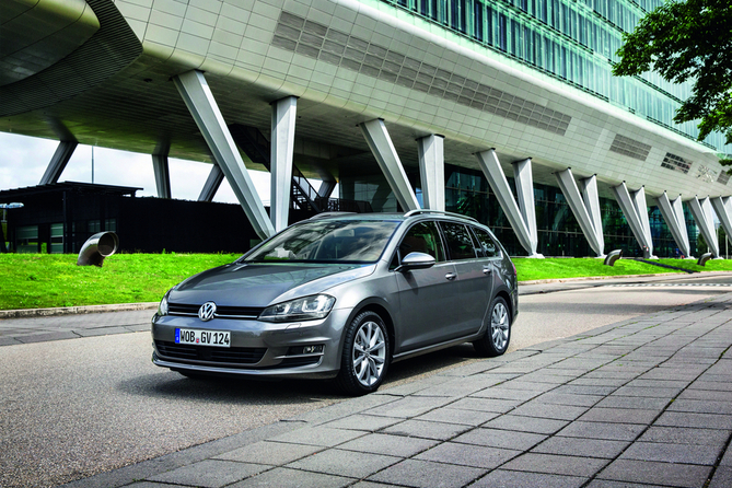 Volkswagen Golf foi o modelo mais vendido em outubro Volkswagen Golf foi o modelo mais vendido em outubro