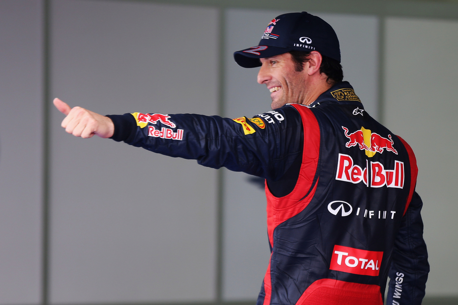 Webber bateu na última volta o seu companheiro de equipa para conquistar a pole position