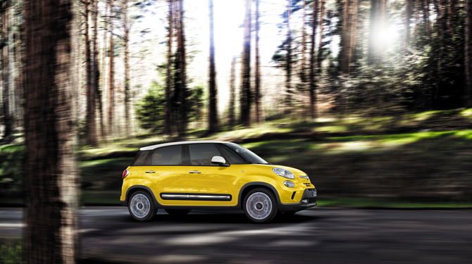 Offroad-Optik, Traktionskontrolle und erhöhte Bodenfreiheit für den Fiat 500L Trekking Offroad-Optik, Traktionskontrolle und erhöhte Bodenfreiheit für den Fiat 500L Trekking
