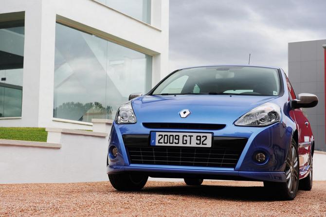 Renault Clio III 1.2 TCE ECO2 GT (09) Renault Clio III 1.2 TCE ECO2 GT (09)