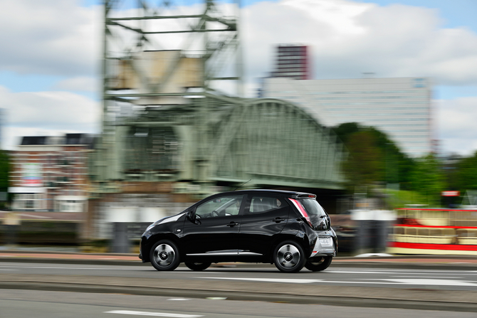 Toyota Aygo X-Play Plus Toyota Aygo X-Play Plus
